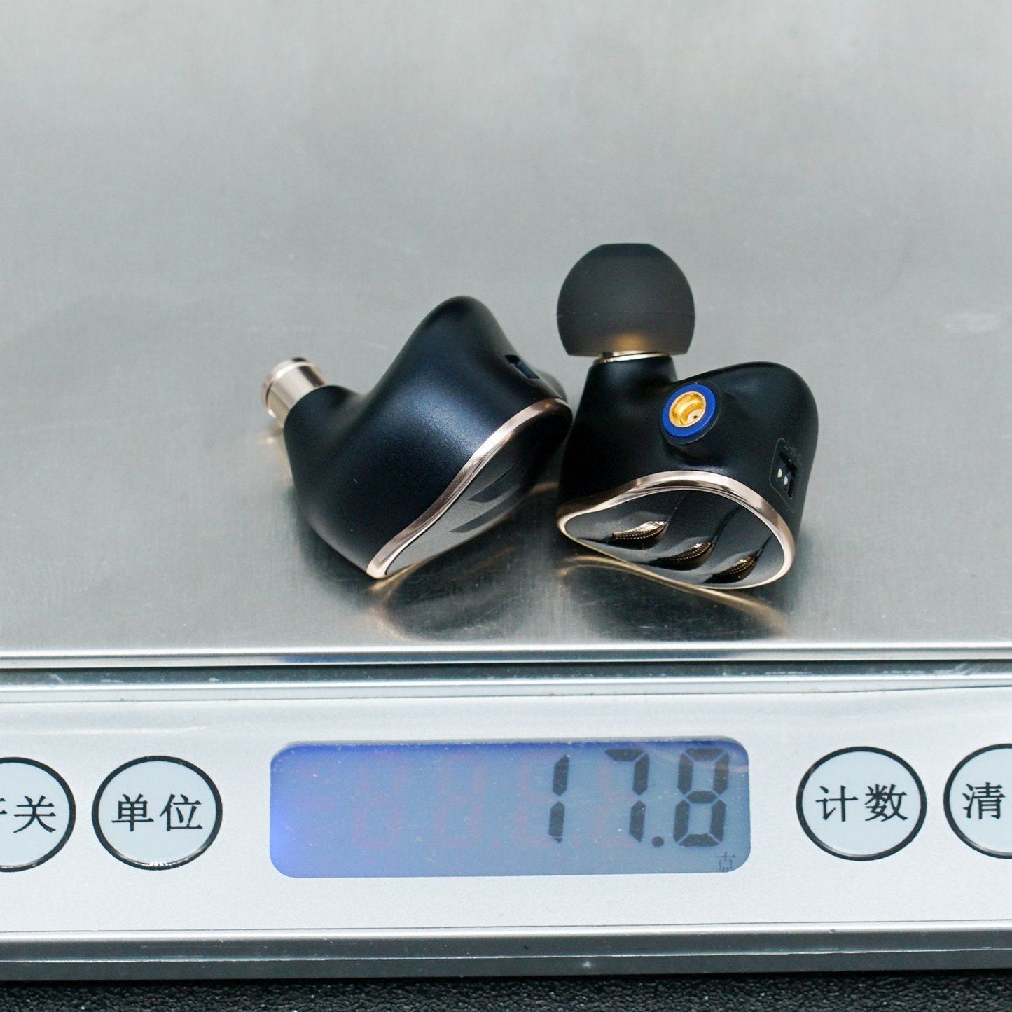 FiiO FH5s 2DD 2BA IEMs Hybrid 4-driver In-Ear Earphone