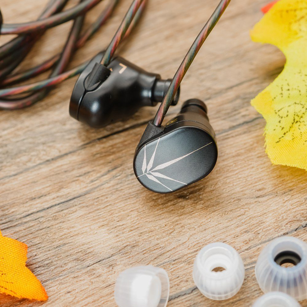 Moondrop CHU Entry Level Wired Dynamic IEM