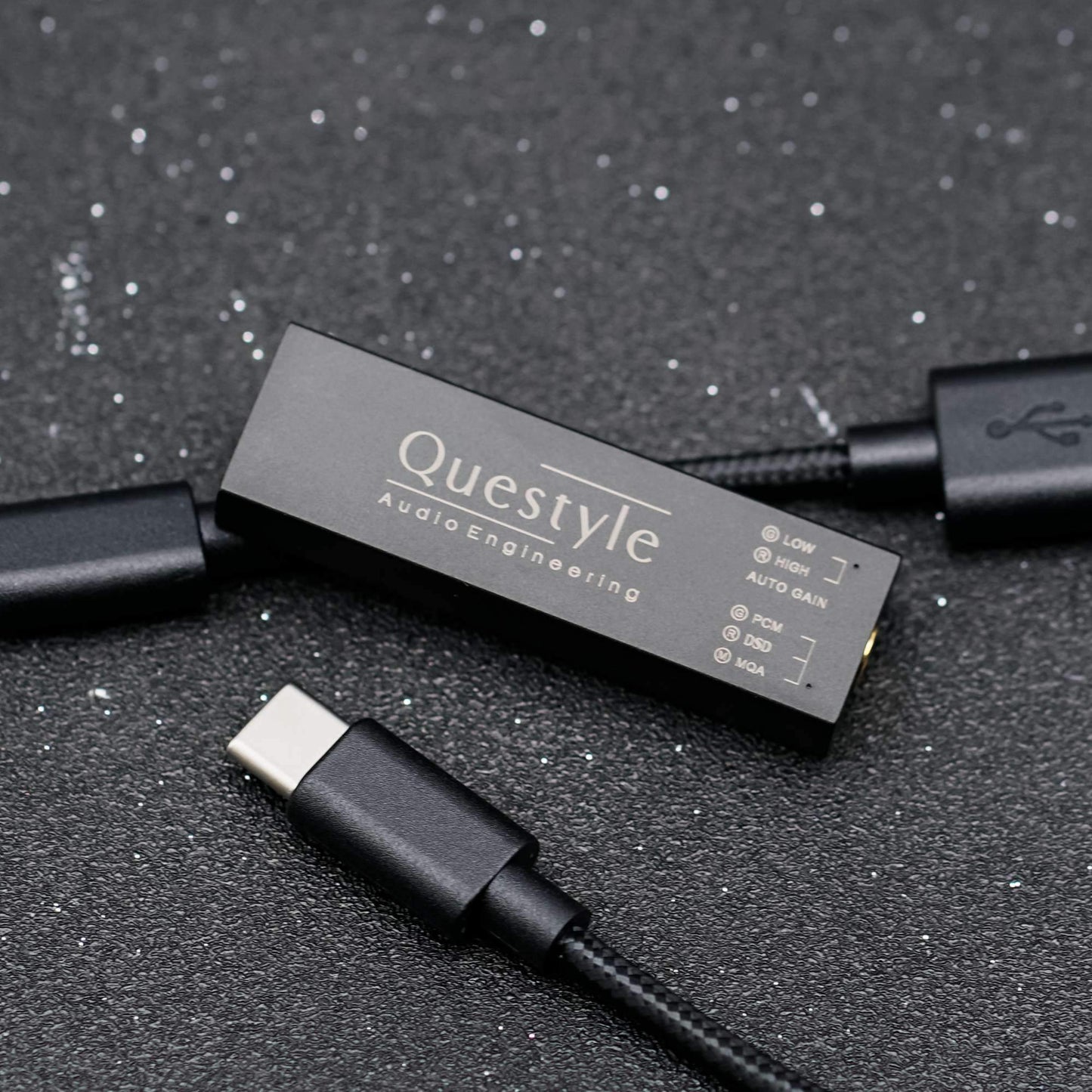 Questyle M12 Mobile HiFi  Headphone Amplifier + DAC