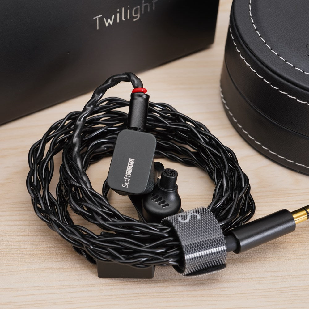 Softears Twilight Dynamic Driver Finely Engraved In-Ear Earphone